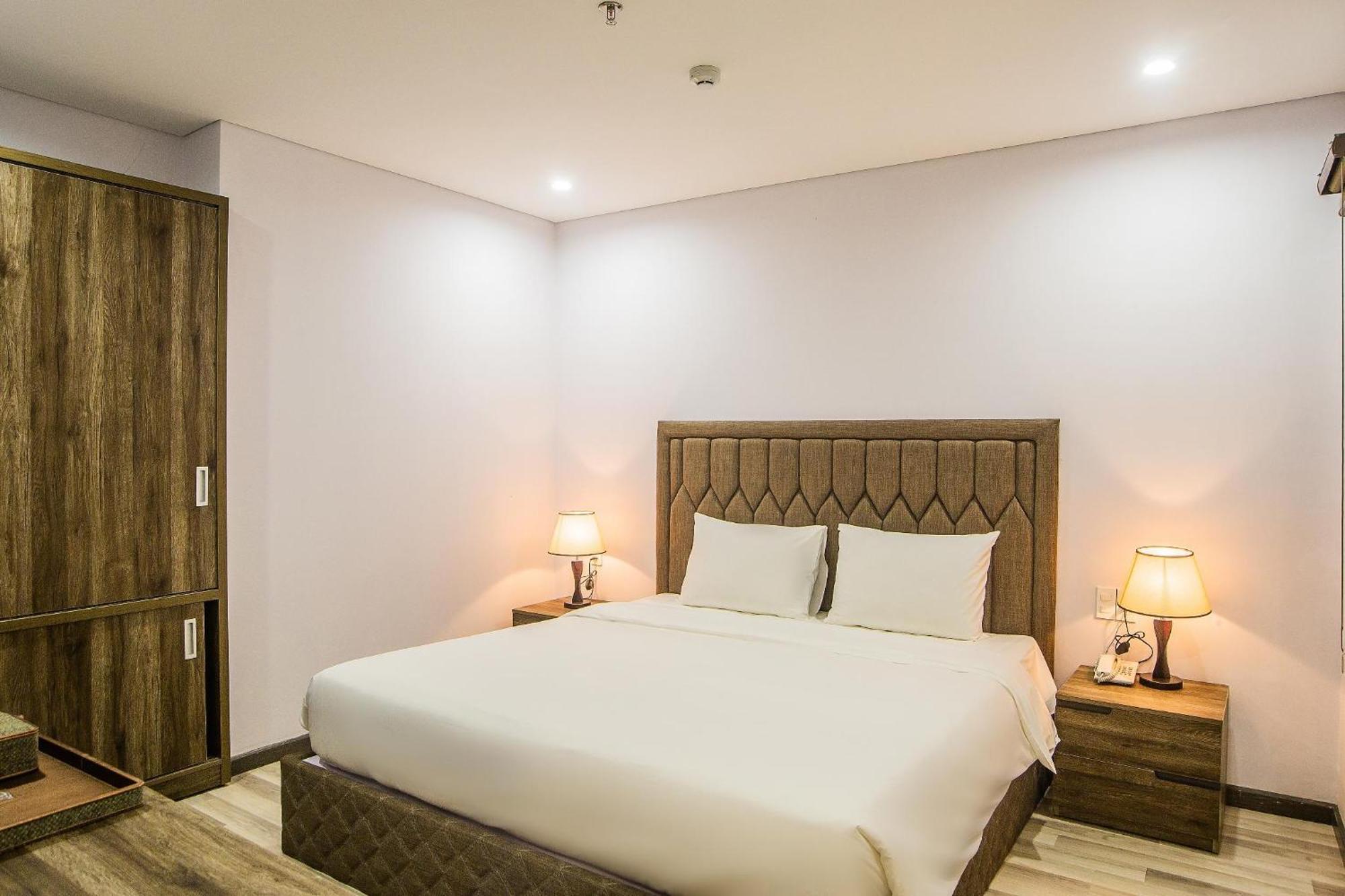 Sea Light Hotel Da Nang Exterior photo